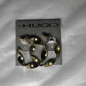 Hugo Gold Tone Twisted Earrings NEW Costume Jewelry